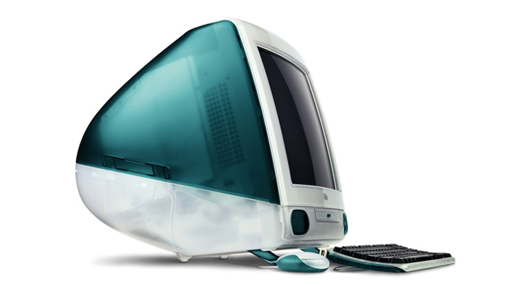 半透明のプラスチックが衝撃的だった初代iMac